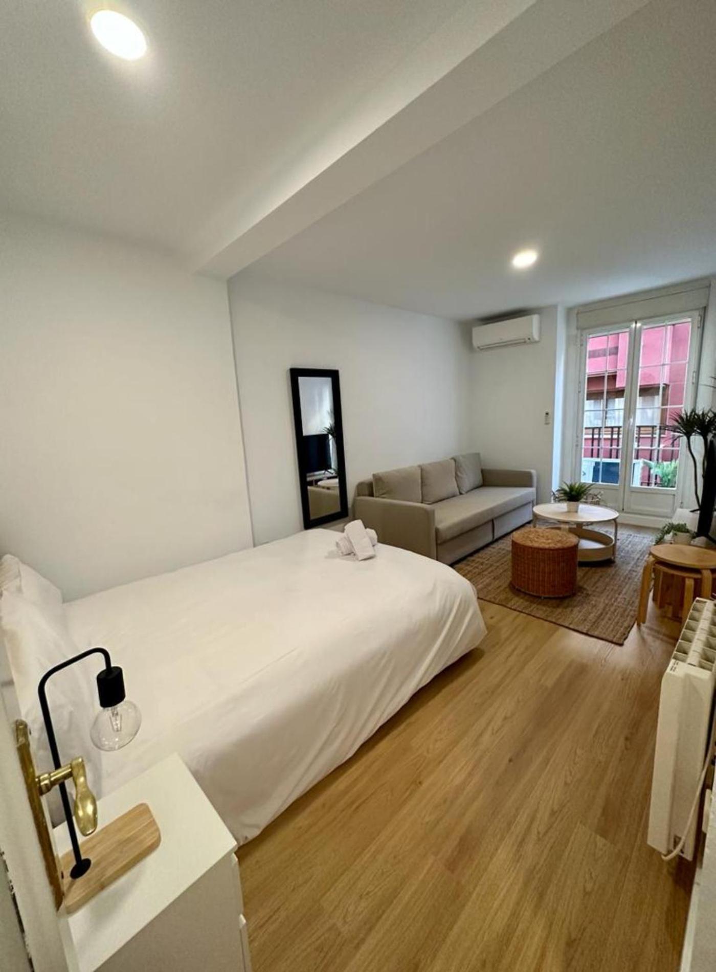 Calle Regueros Loft Para 3Pax En Pleno Chueca Madrid Exterior foto